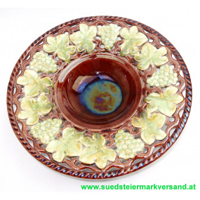 Wachauer Keramik, Obstschale mit Weintraubendekor