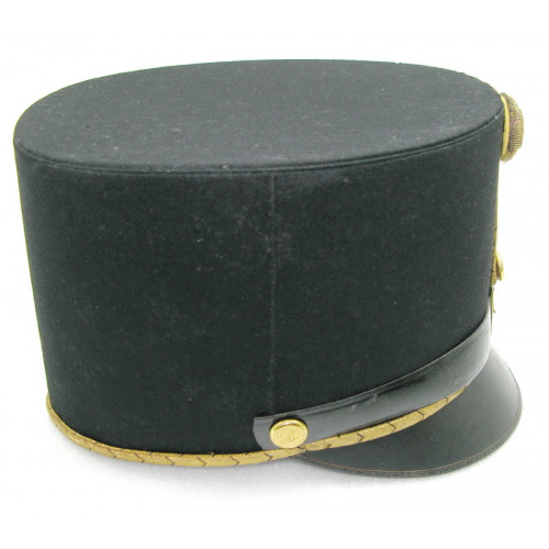 Schwarze steife Kappe für k. u. k. Offiziere der Artillerie