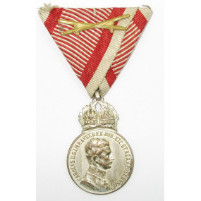 Kaiser Karl Silberne Militärverdienstmedaille Signum Laudis