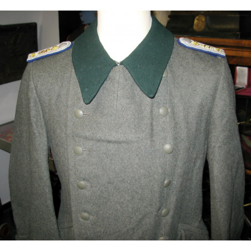 Wehrmacht Mantel für einen Stabsarzt